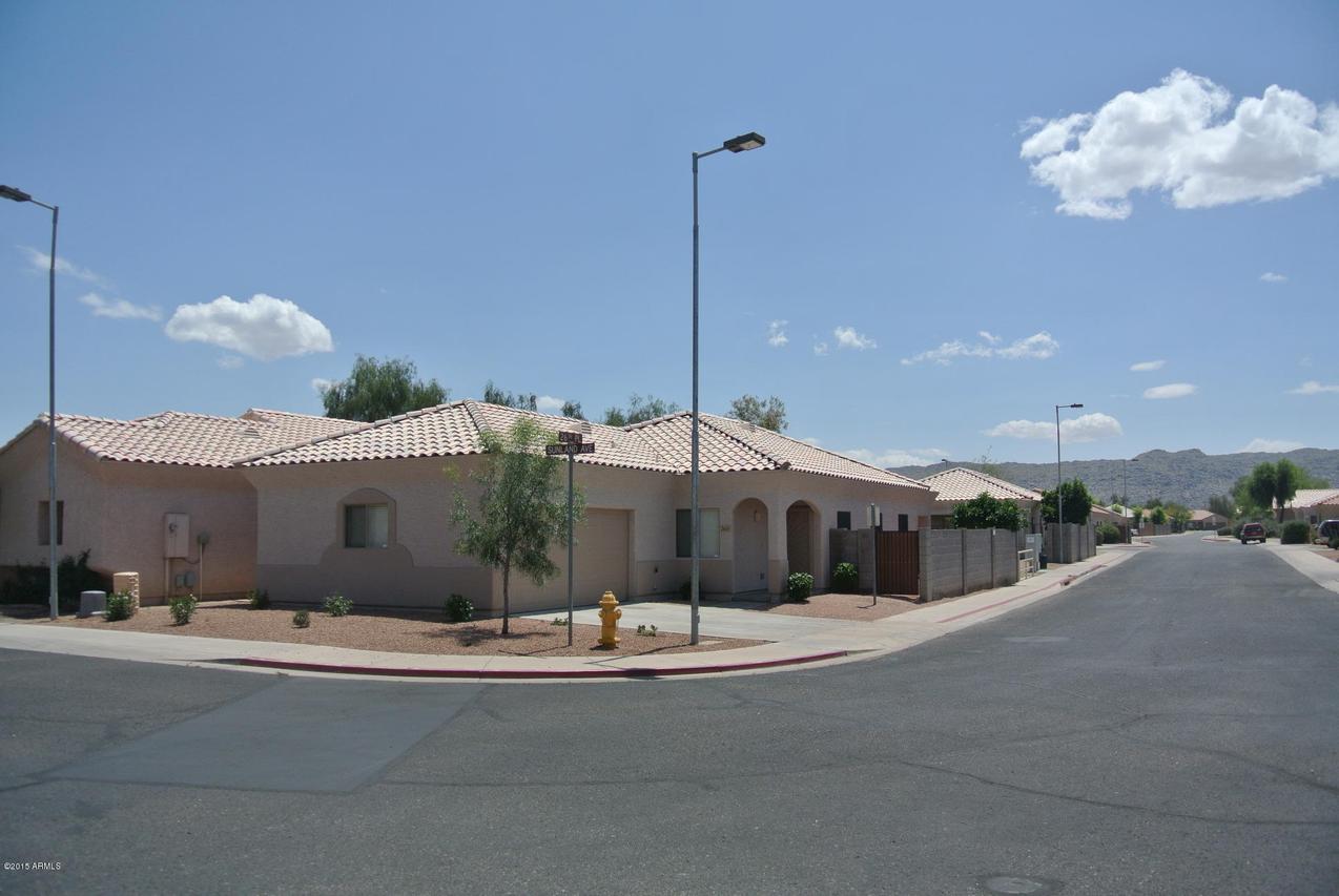 2605 E Sunland Ave., Phoenix, AZ 85040