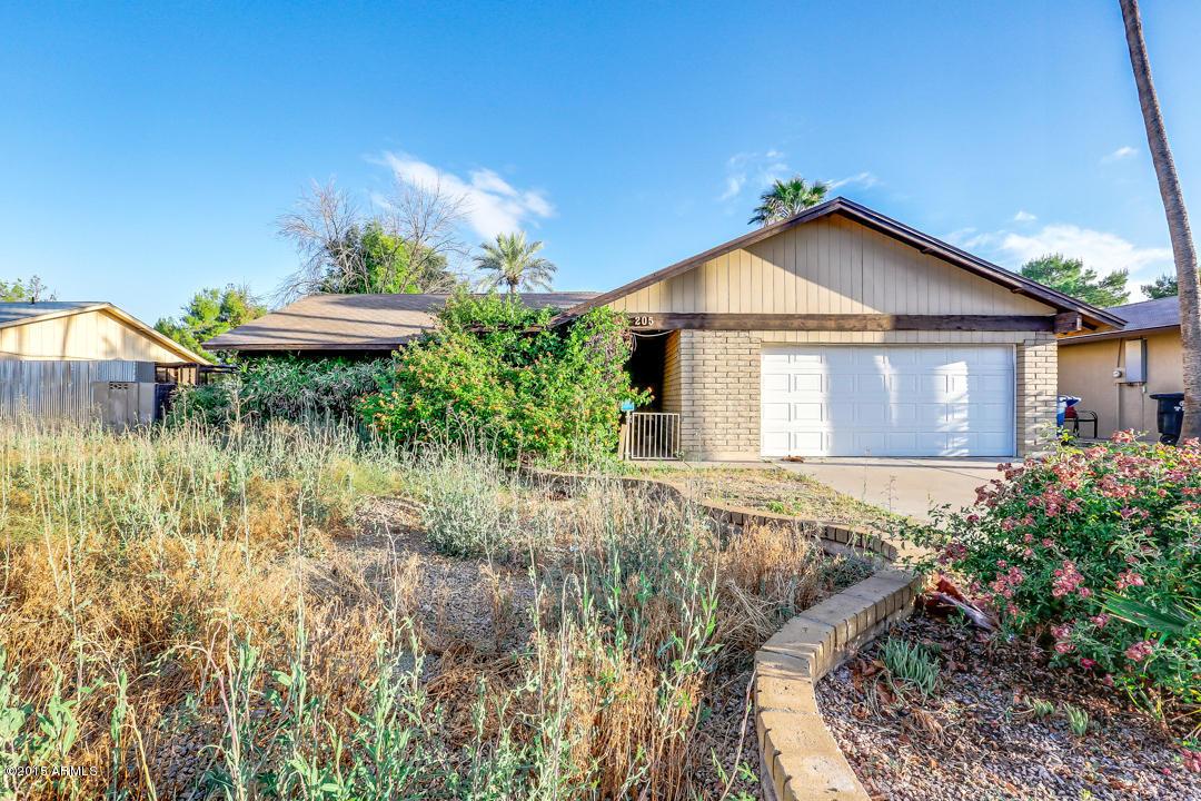 205 E Fleet Dr., Tempe, AZ 85283