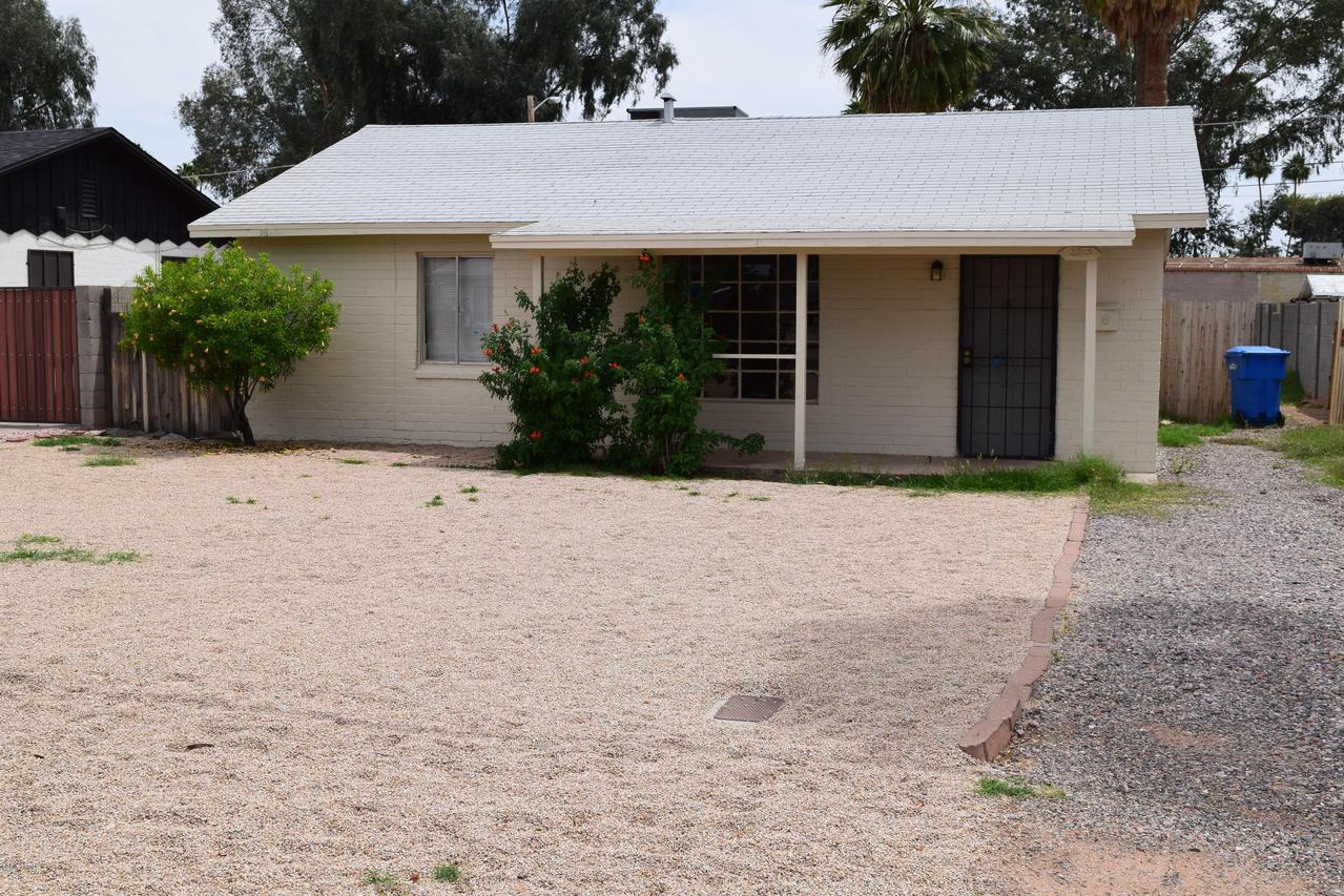 2715 E Fairmount Ave., Phoenix, AZ 85016