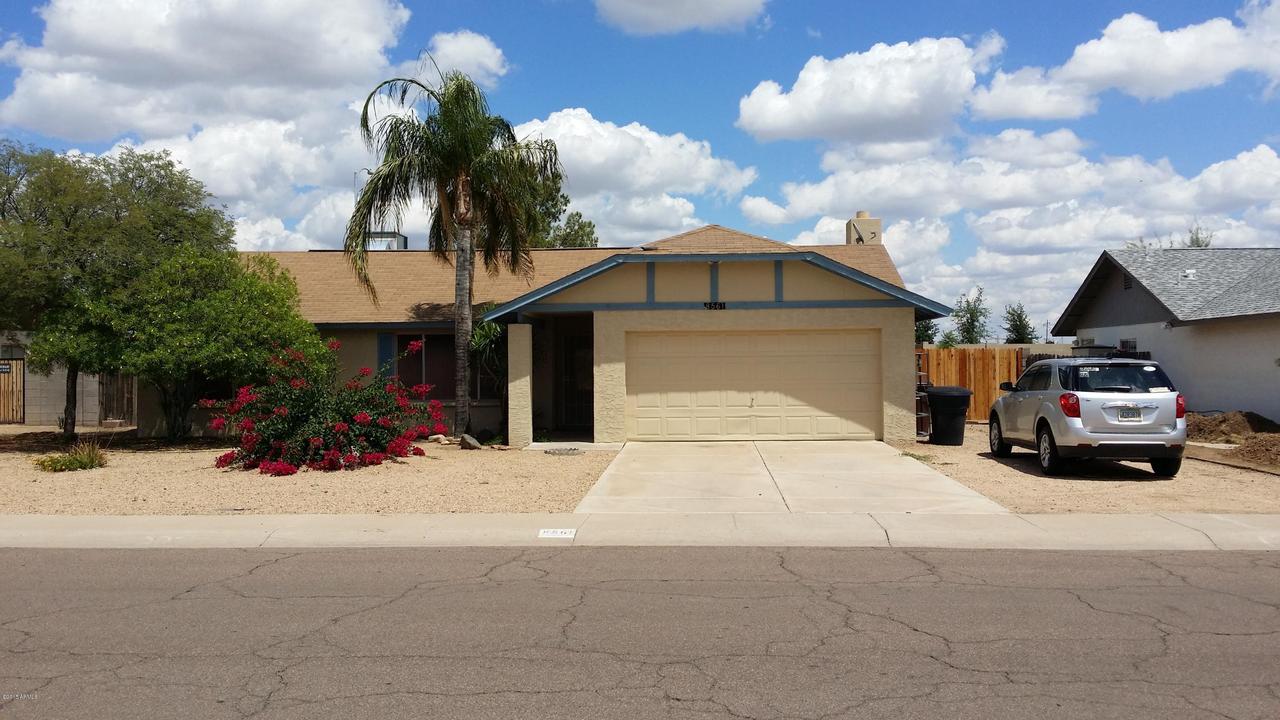 8561 N 83rd Dr., Peoria, AZ 85345
