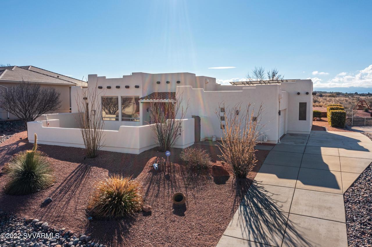 1074 Verde Santa Fe Pkwy., Cornville, AZ 86325