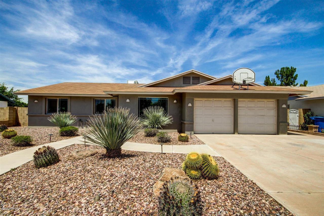 2130 E Watson Dr., Tempe, AZ 85283