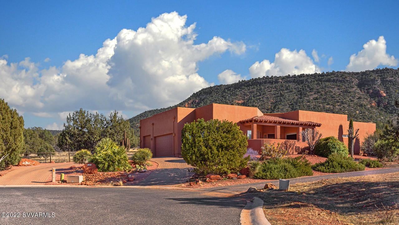 245 Sin Salida, Sedona, AZ 86351