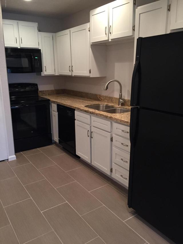 8042 E Oak St., Scottsdale, AZ 85257