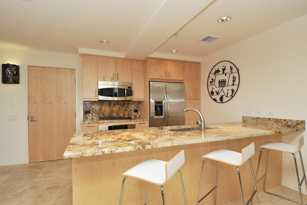 7117 E Rancho Vista Dr. #1003, Scottsdale, AZ 85251