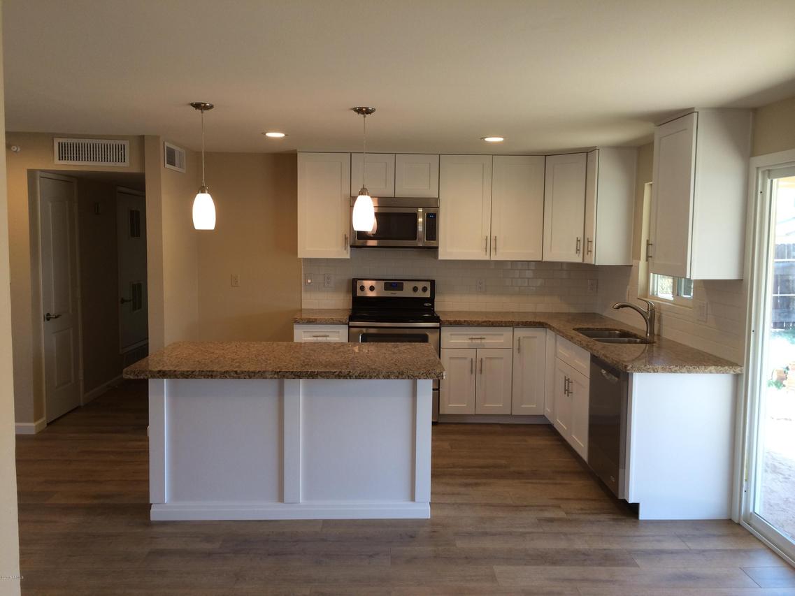 14202 N 37th Way, Phoenix, AZ 85032