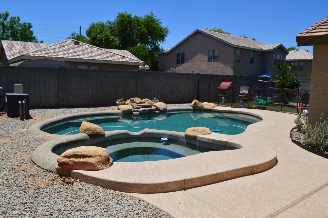 405 W Midland Ln., Gilbert, AZ 85233