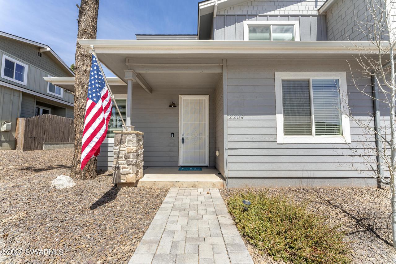 2209 W Mission Timber Cir., Flagstaff, AZ 86001