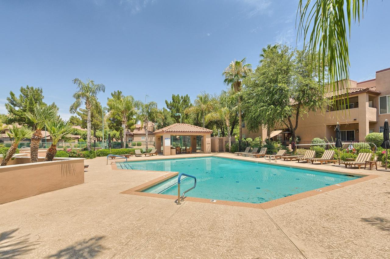10101 N Arabian Tr. #2022, Scottsdale, AZ 85258