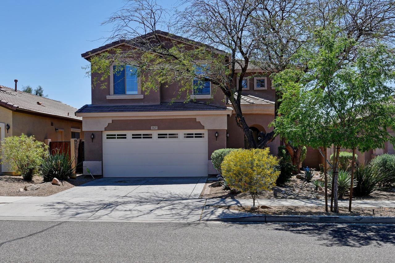2527 W Amber Sun Dr., Phoenix, AZ 85085