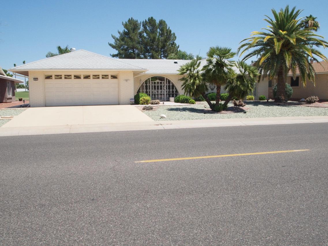 9802 W Lindgren Ave., Sun City, AZ 85373