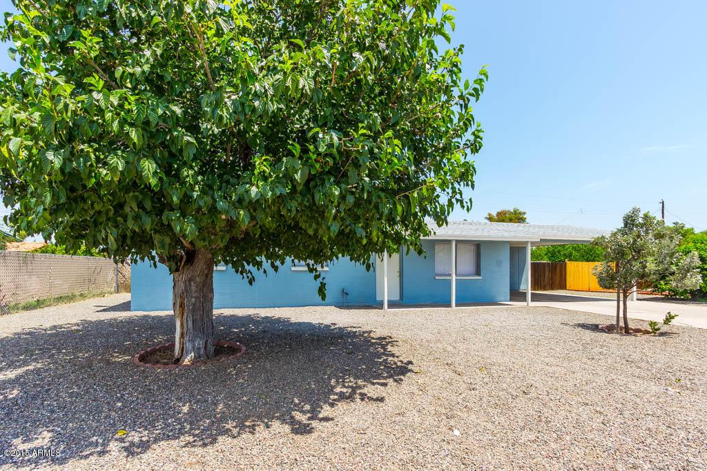 7414 W Mercer Ln., Peoria, AZ 85345