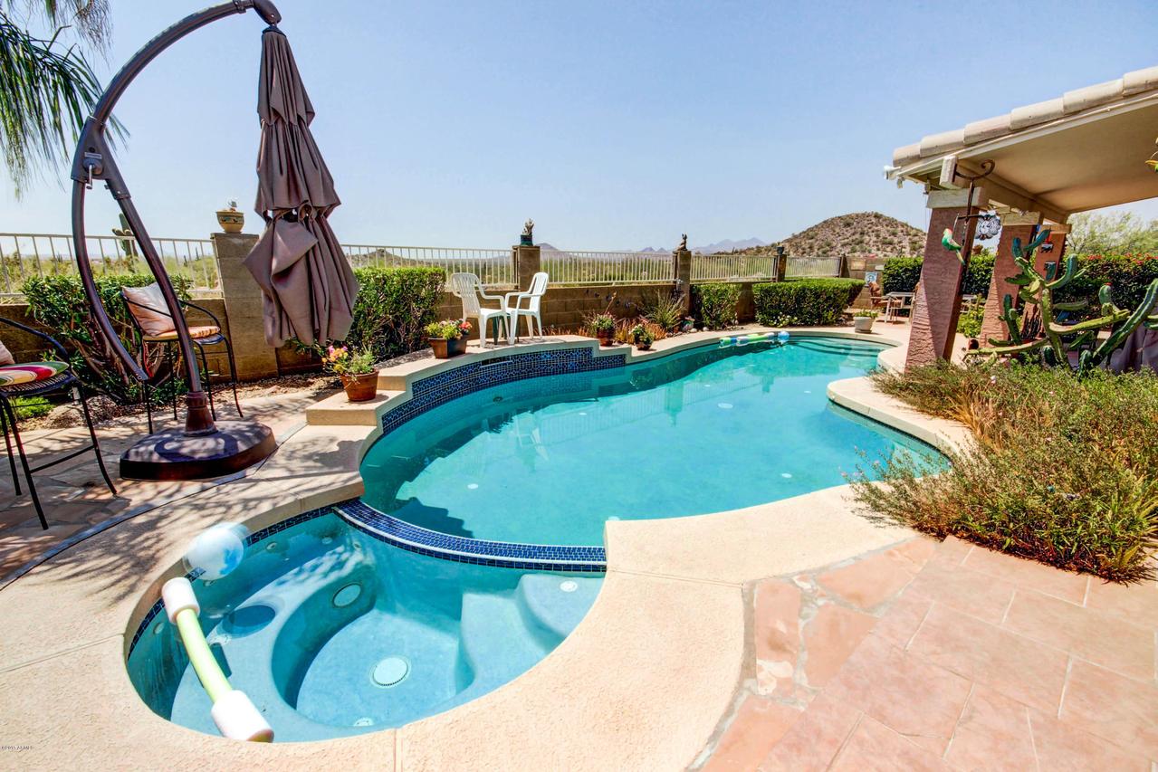 4338 N Ranier Cir., Mesa, AZ 85215