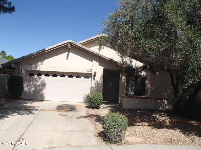 2123 S Las Palmas Cir., Mesa, AZ 85202