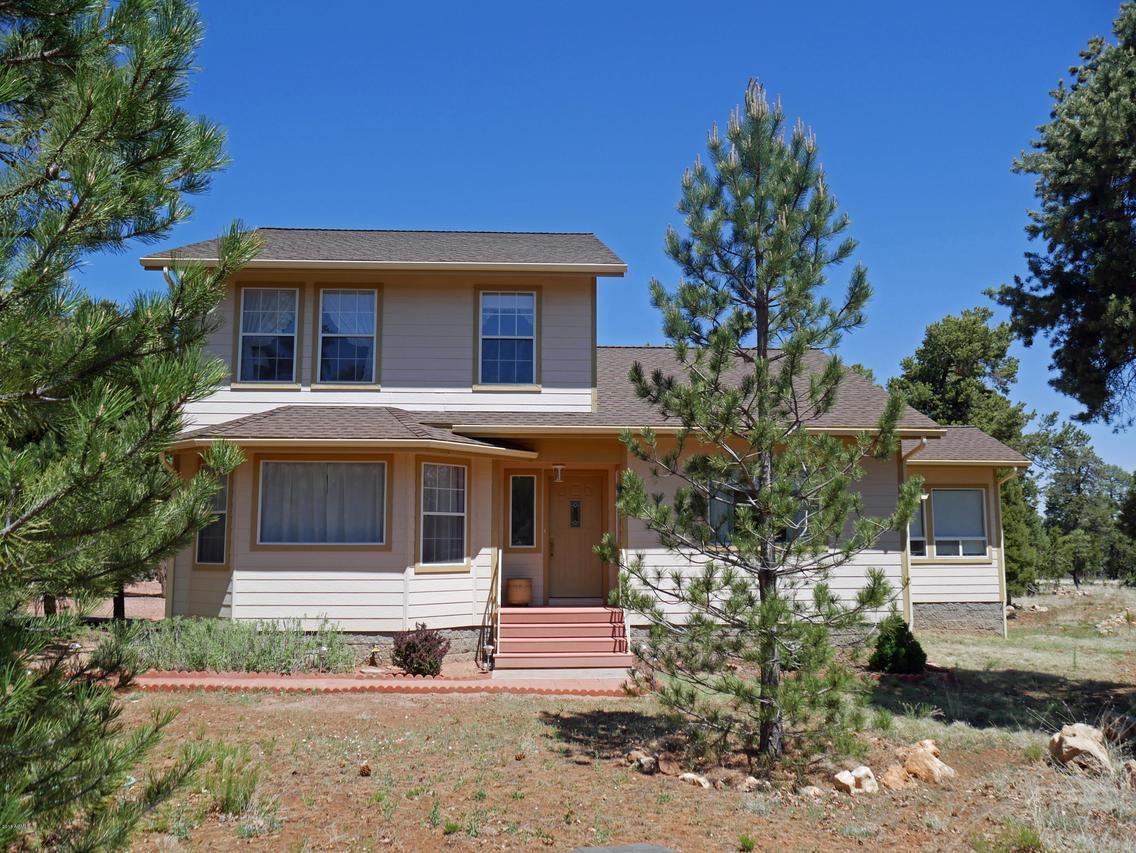 5004 Twin Oaks Loop, Happy Jack, AZ 86024