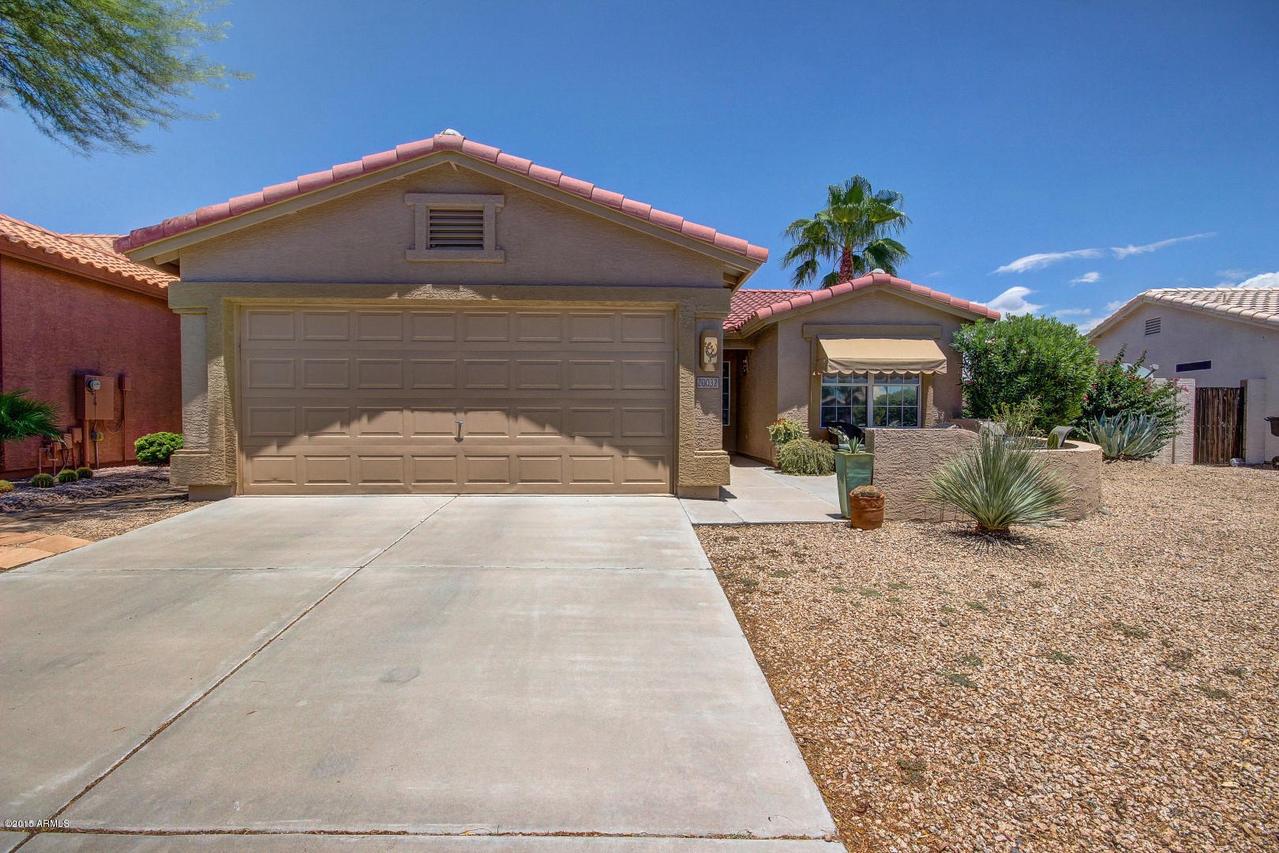 20032 N Coyote Lakes Pkwy., Surprise, AZ 85378