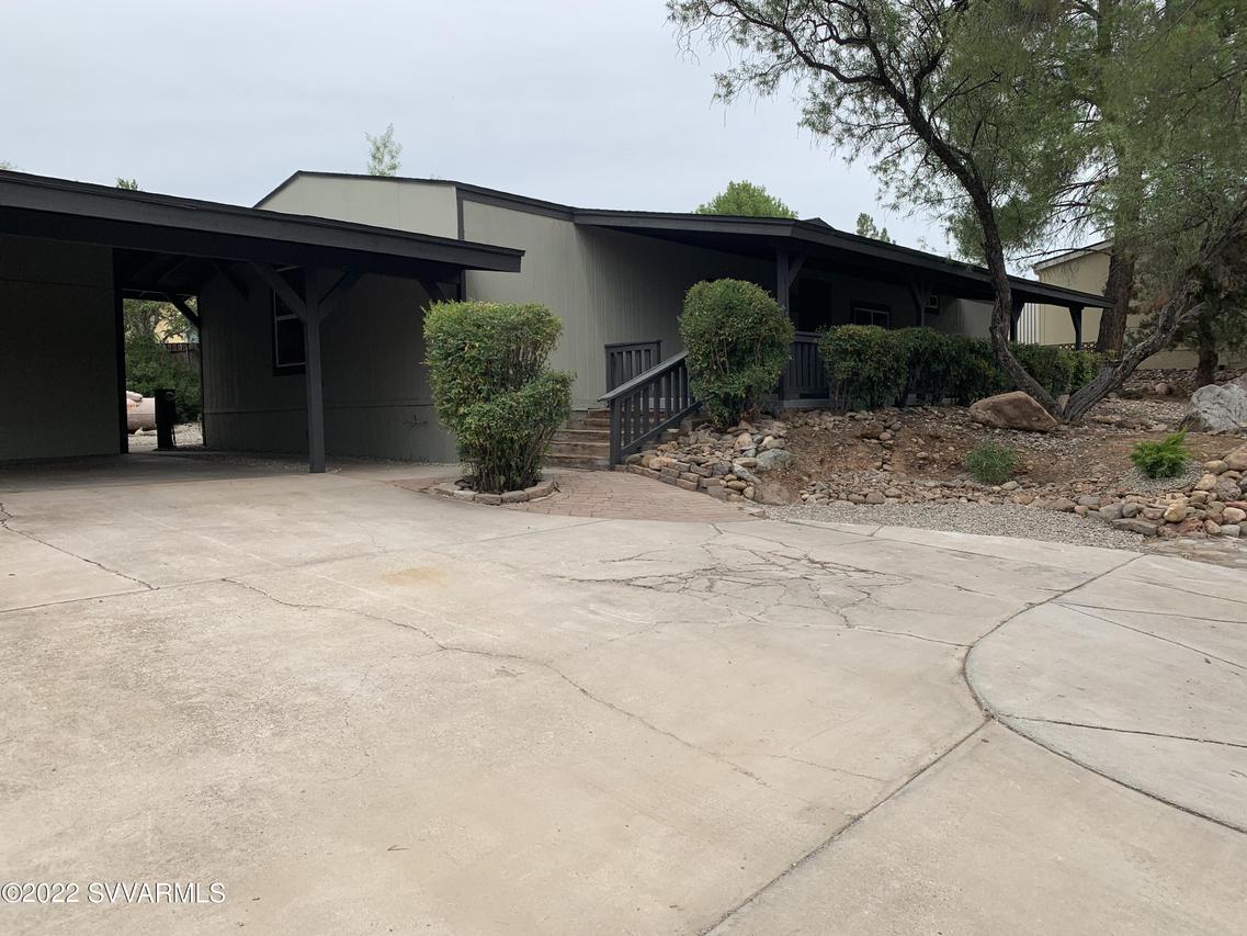 10820 E Oak Creek Tr., Cornville, AZ 86325