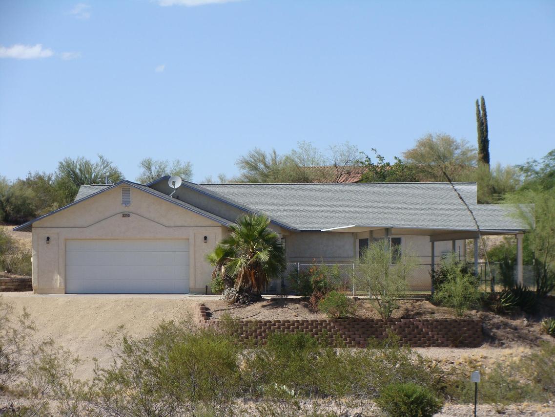 2250 W Miner Rd., Wickenburg, AZ 85390