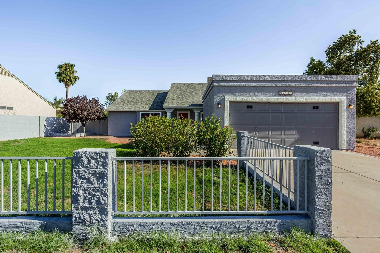6939 W Shaw Butte Dr., Peoria, AZ 85345