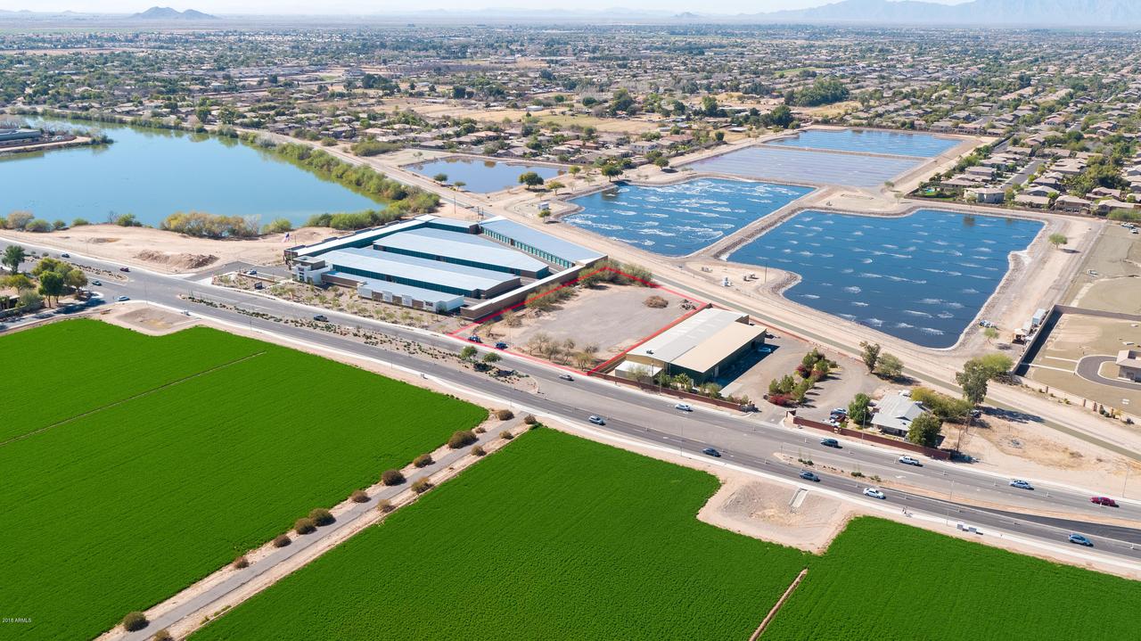 -- -- #-, Chandler, AZ 85248