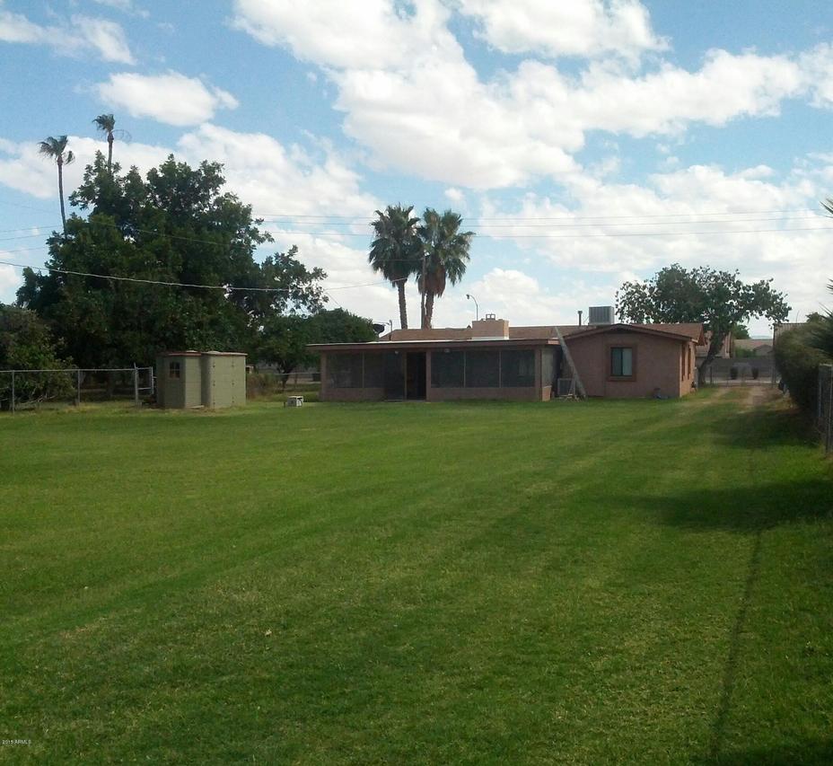 7550 W Orangewood Ave., Glendale, AZ 85303