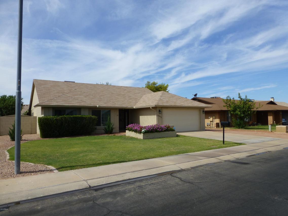 10813 W Wagon Wheel Dr., Glendale, AZ 85307