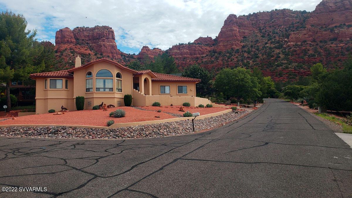 230 Devils Kitchen Dr., Sedona, AZ 86351