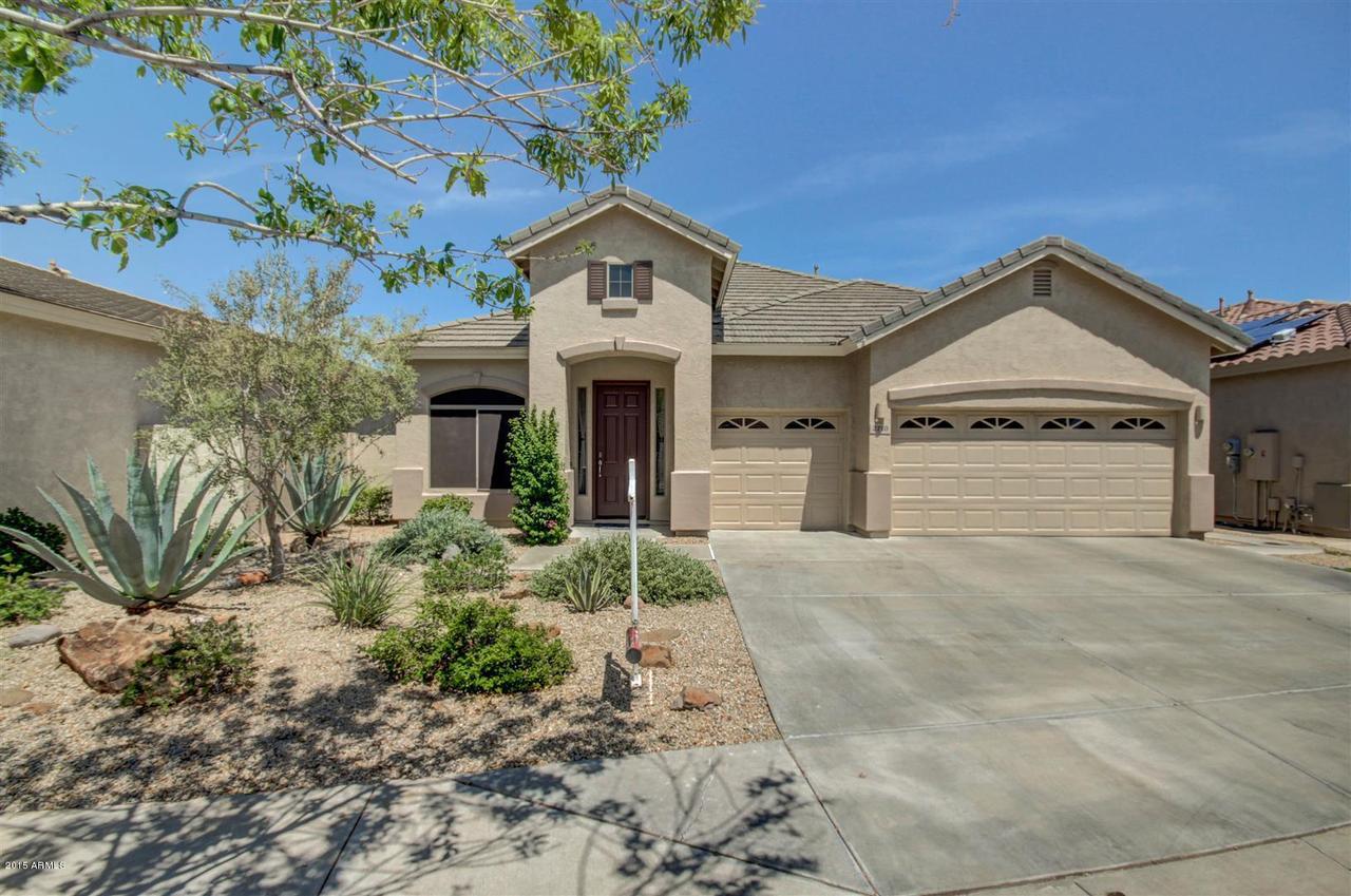 2710 E Carson Rd., Phoenix, AZ 85042