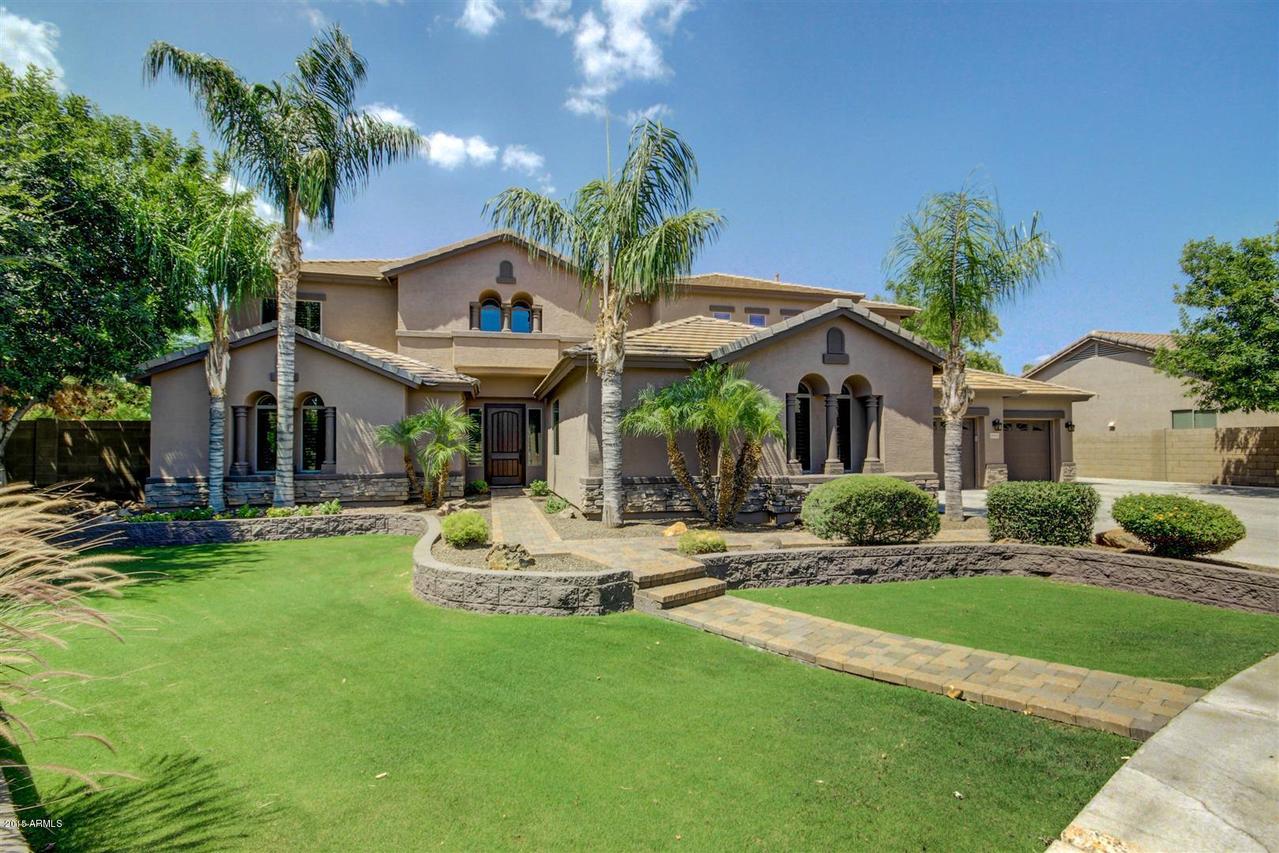 2024 E Taurus Pl., Chandler, AZ 85249