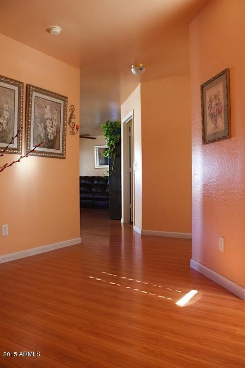 2921 N 89 Dr., Phoenix, AZ 85037