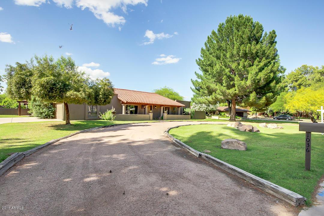 1036 E El Freda Rd., Tempe, AZ 85284