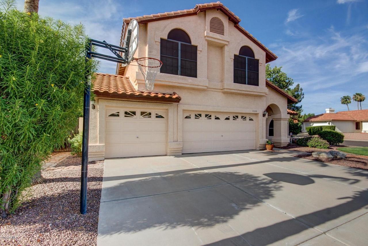 7239 W Kimberly Way, Glendale, AZ 85308