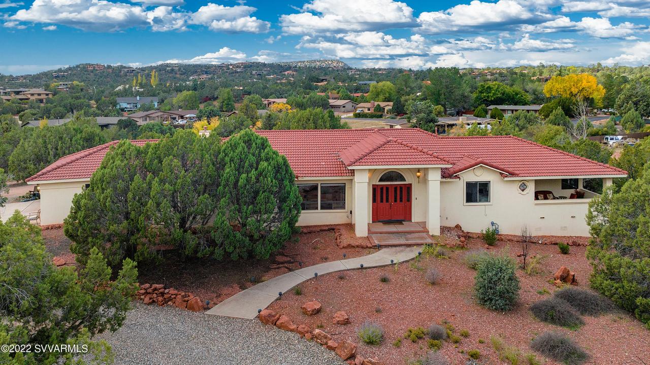 225 Deer Trail Dr., Sedona, AZ 86336