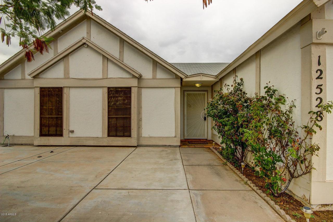 12528 N 83rd Ln., Peoria, AZ 85381