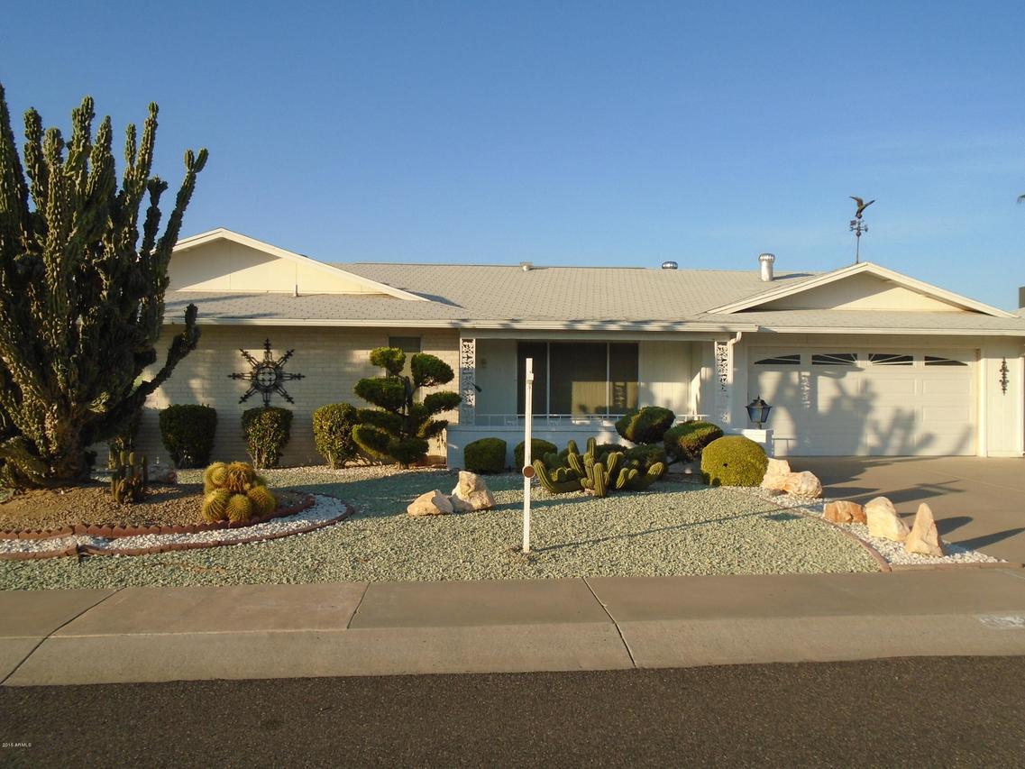 9525 W Cottonwood Dr., Sun City, AZ 85373
