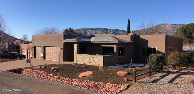 125 Moons View Rd., Sedona, AZ 86351
