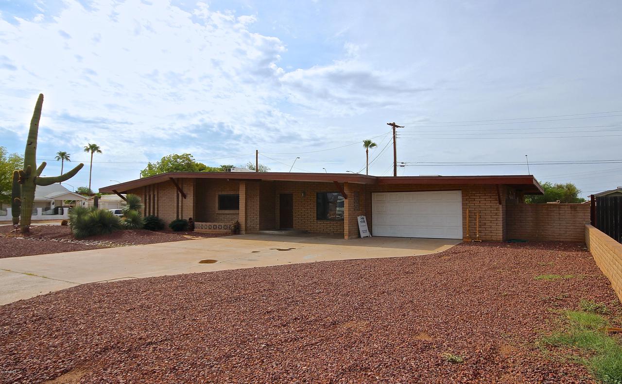 8733 E Hazel St., Mesa, AZ 85208