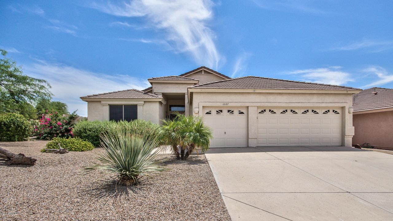 10197 E Petroglyph Pl., Gold Canyon, AZ 85118