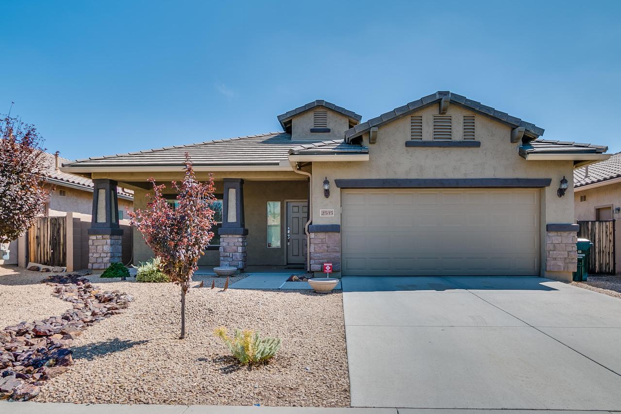 2515 W Mark Ln., Phoenix, AZ 85085