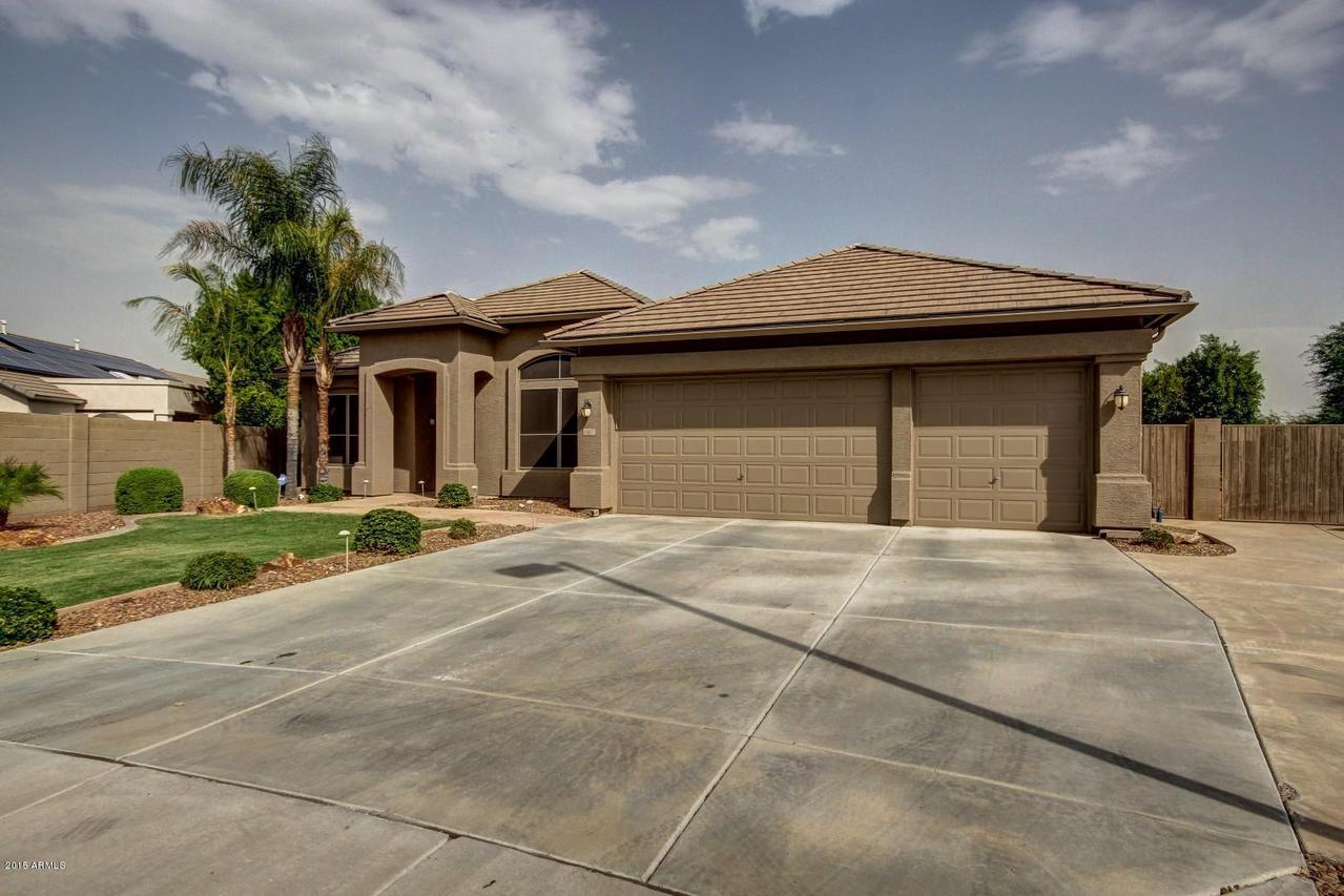 23831 N 66th Ave., Glendale, AZ 85310