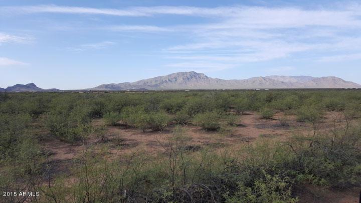 000 Us Highway 60 #Metes & Bounds, Aguila, AZ 85320