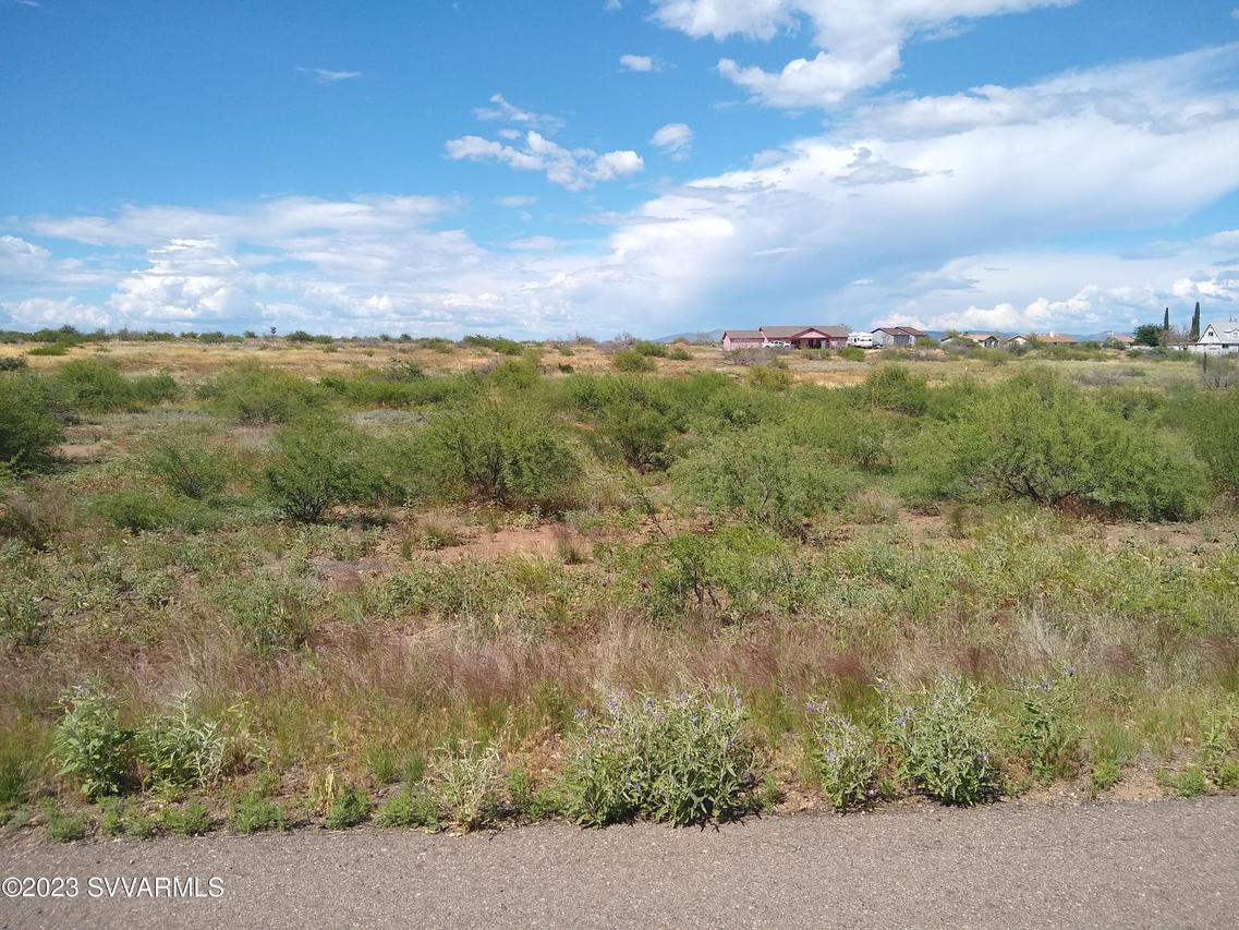 19874 E Sierra Dr., Mayer, AZ 86333