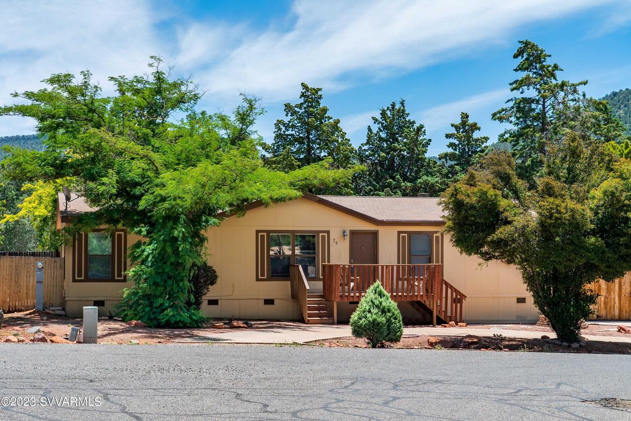 75 Catclaw Ln., Sedona, AZ 86351