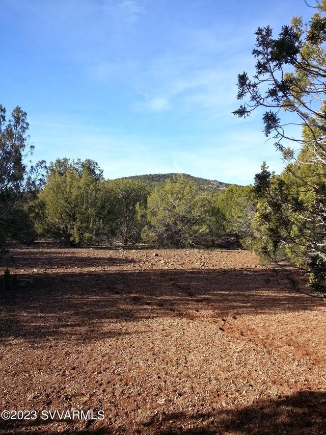 00 W Running Shadow Rd., Seligman, AZ 86337