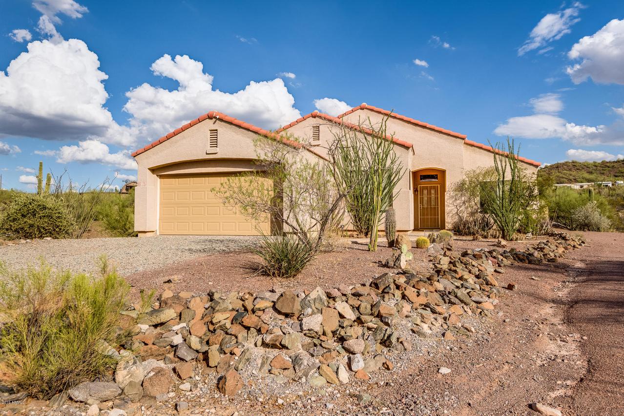 2807 W Wander Rd., New River, AZ 85087