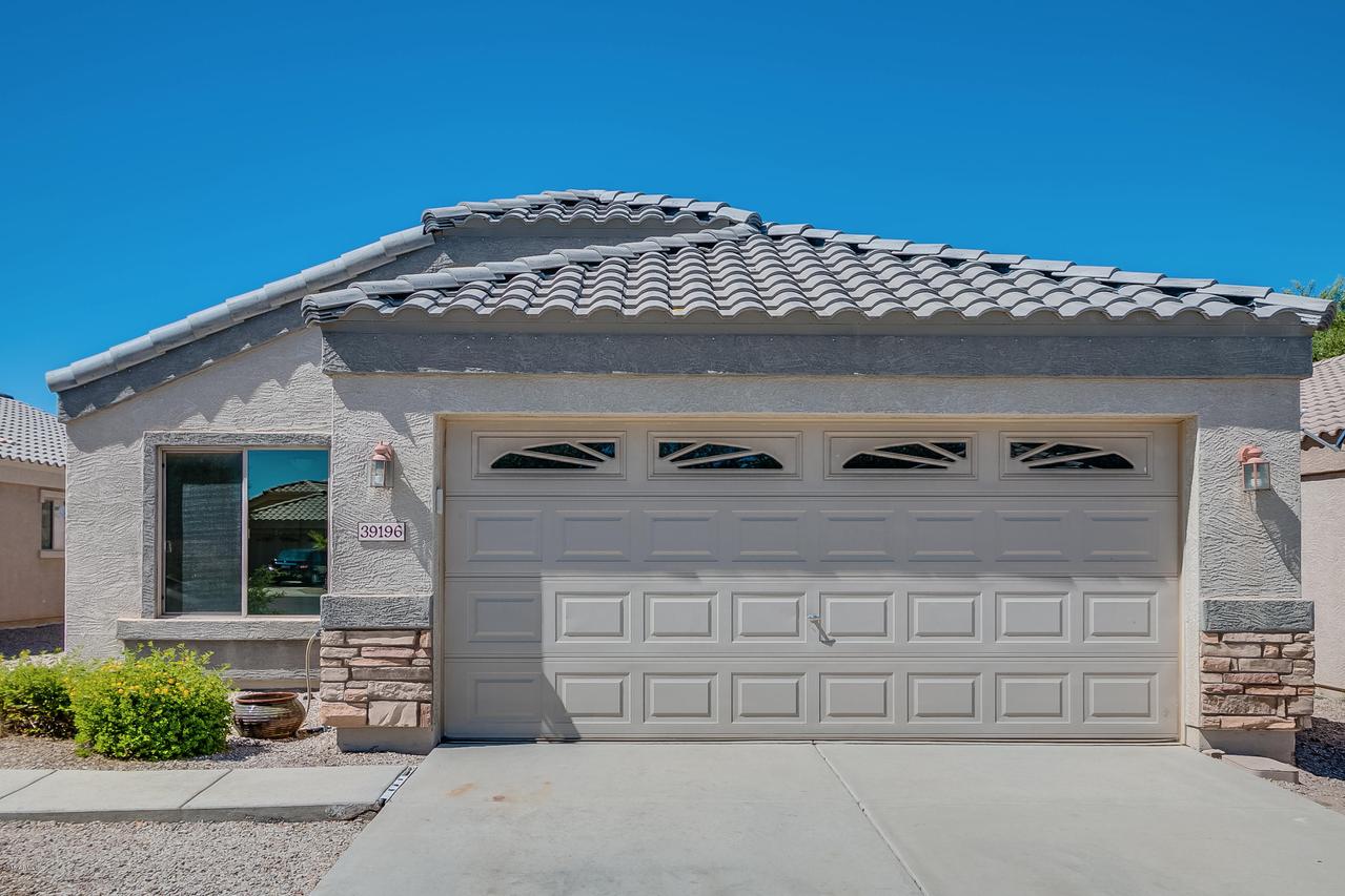 39196 N Cali Cir., San Tan Valley, AZ 85140