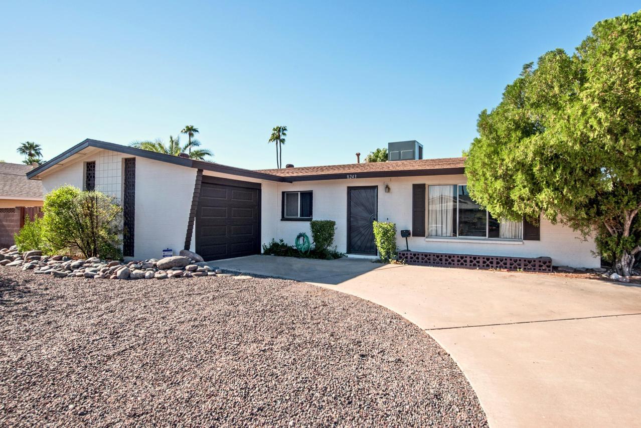 8243 E Redwing Rd., Scottsdale, AZ 85250