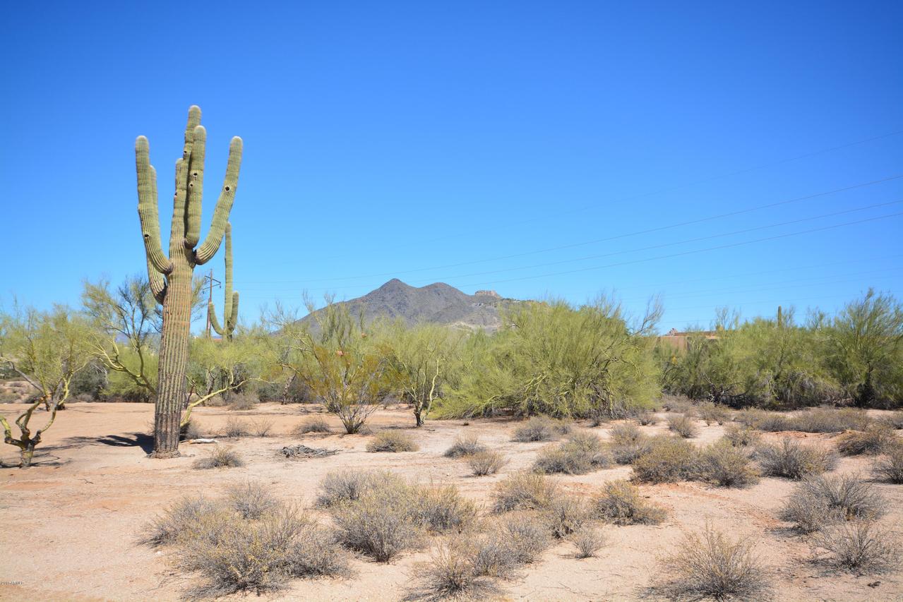 5554 E Seven Palms Dr., Cave Creek, AZ 85331