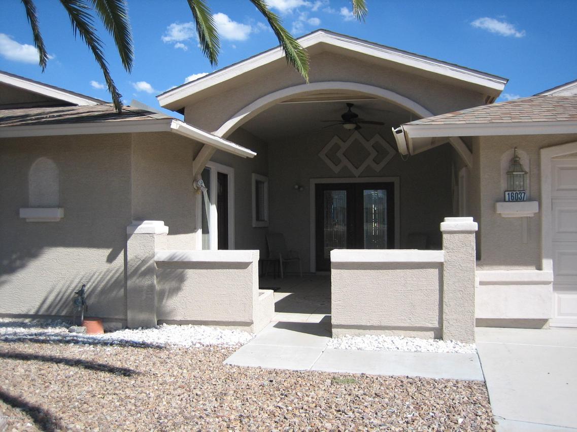 16037 N Meadow Park Dr., Sun City, AZ 85351