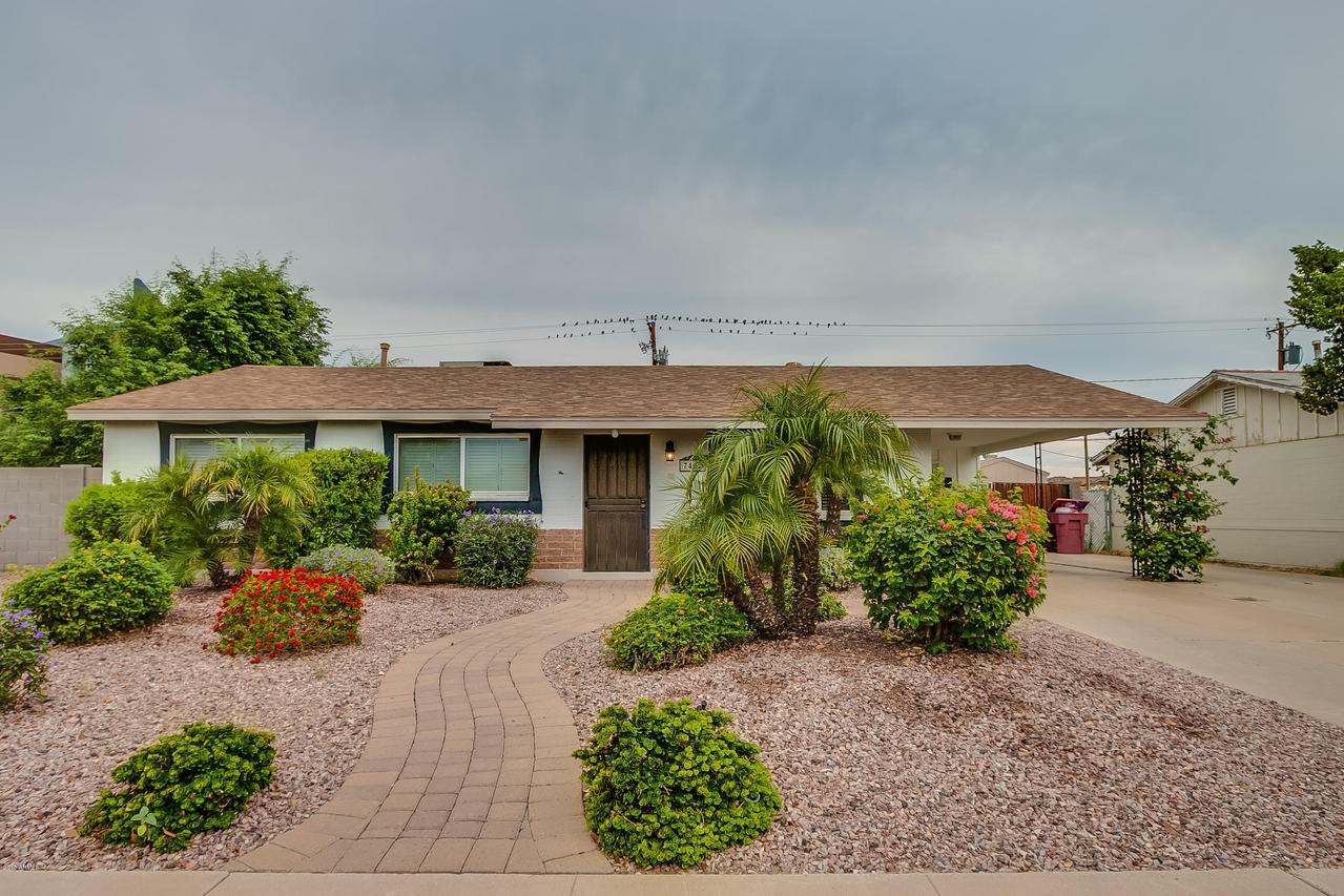 7402 E Belleview St., Scottsdale, AZ 85257